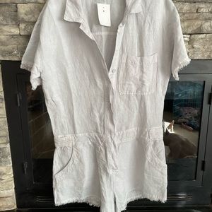 Linen jumper shorts new with tags ladies medium